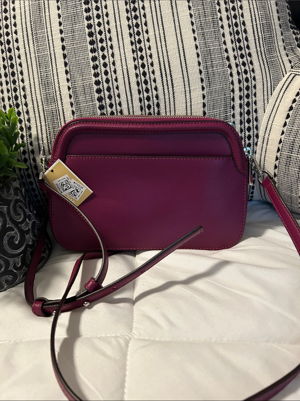 Michael Kors Houston Plum Cross Grain Saffiano Crossbody Bag NWT - Picture 3 of 13